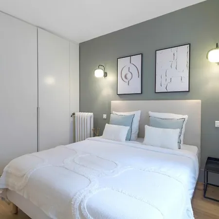 Amazingapartment #gallerieslafayette #madeleine#ac *